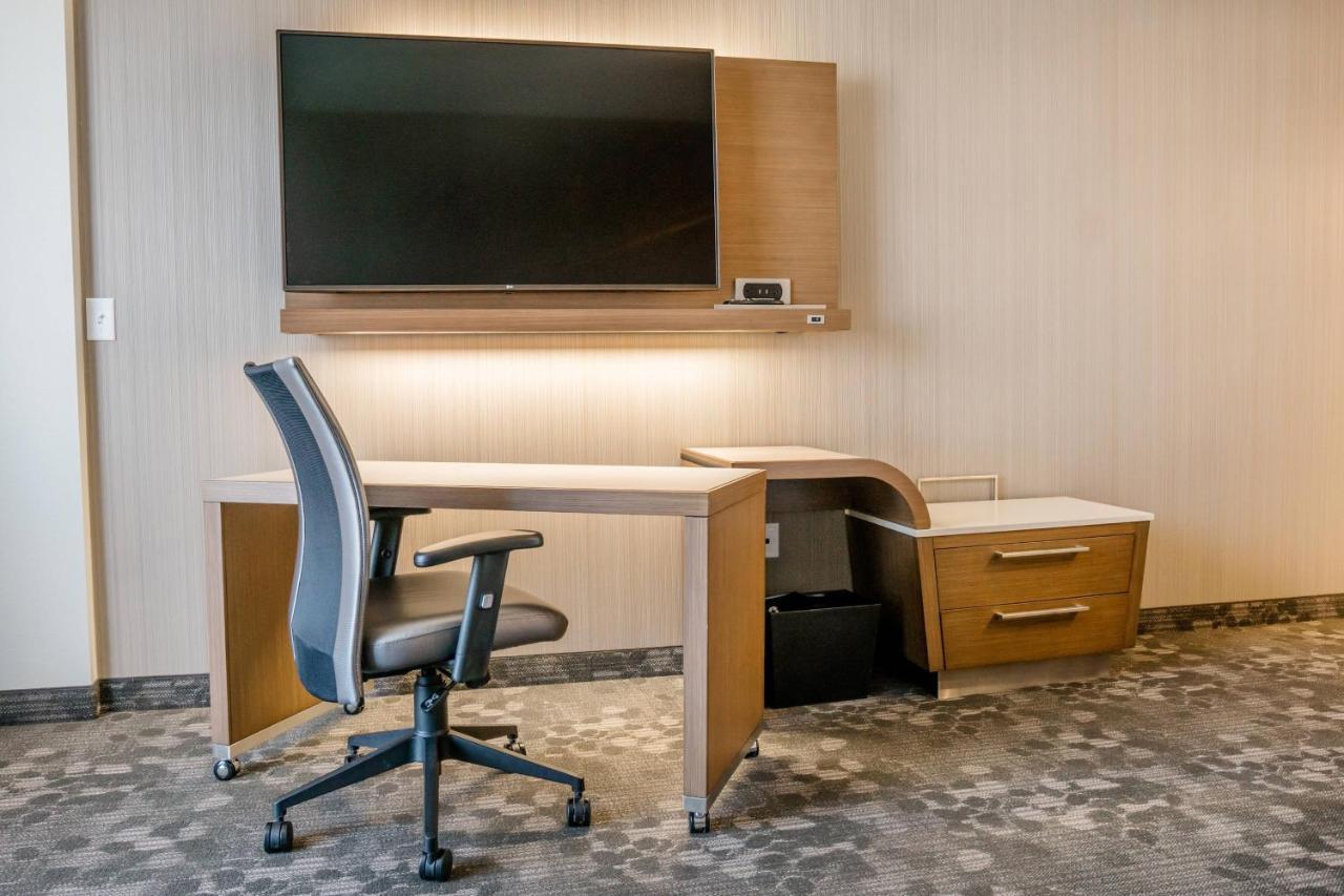 Courtyard By Marriott Fargo Hotel Kültér fotó
